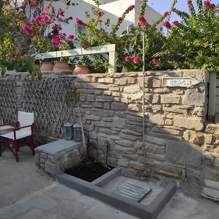 My Little Garden Vakantiehuis Chrisi Akti (Paros)